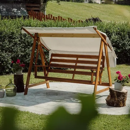 Lerchs Landhotel 3*