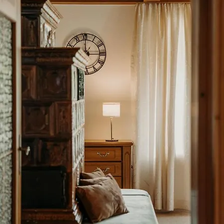 Lerchs Landhotel Hotel 3*