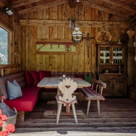 Lerchs Landhotel 3*