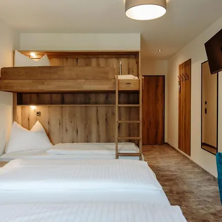 Hotel Lerch Plankenau