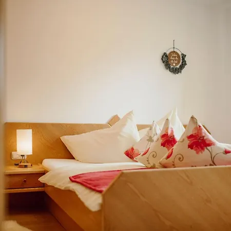 Lerchs Landhotel Hotel 3*