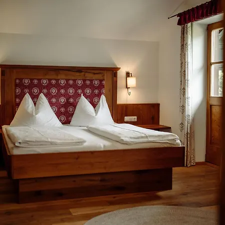 Lerchs Landhotel Hotel