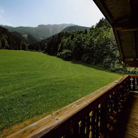 Lerchs Landhotel Hotel
